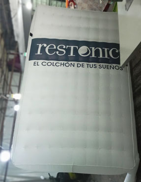 INFLABLE COLCHON RESTONIC, PUBLICIDAD INFLABLE